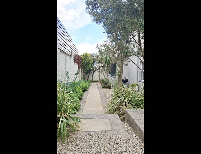 2 bed property to rent in DEVIL'S PEAK ESTATE
